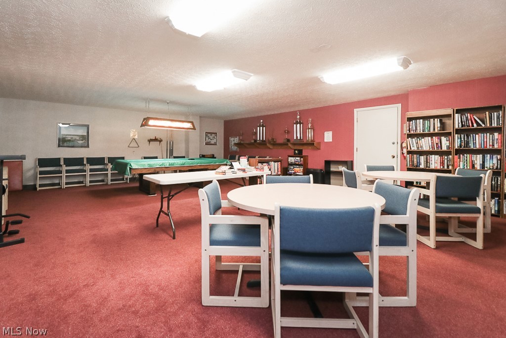 Silver Lake Towers - Residential