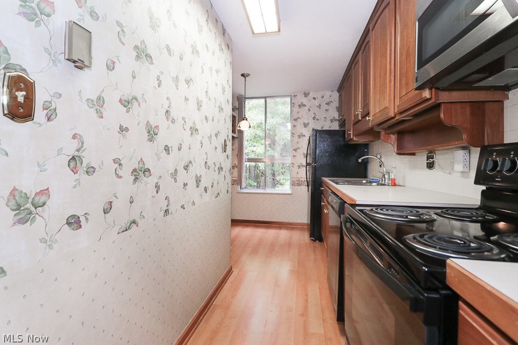 Silver Lake Towers - Residential