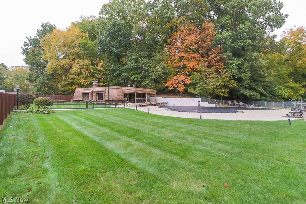 Silver Lake Towers - Residential