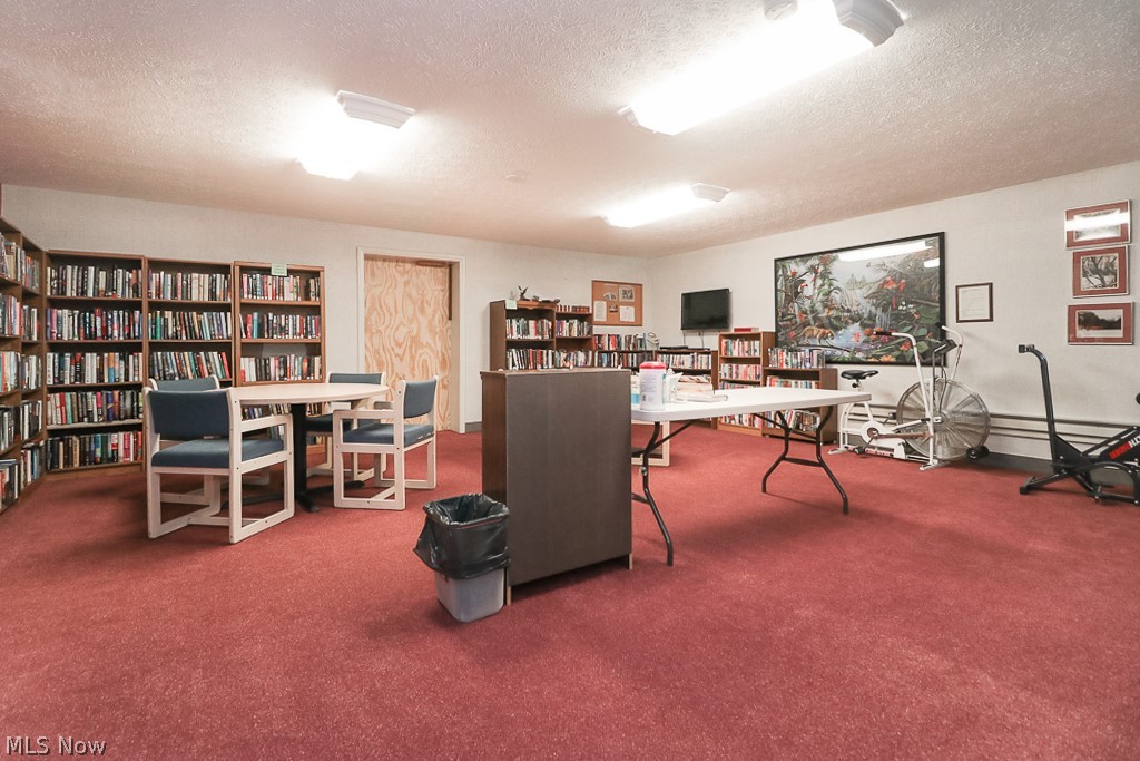 Silver Lake Towers - Residential