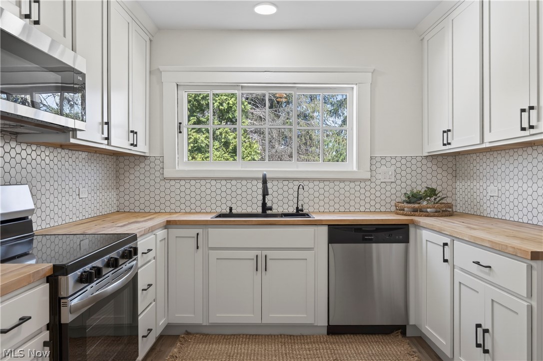 Russell 02 - Residential