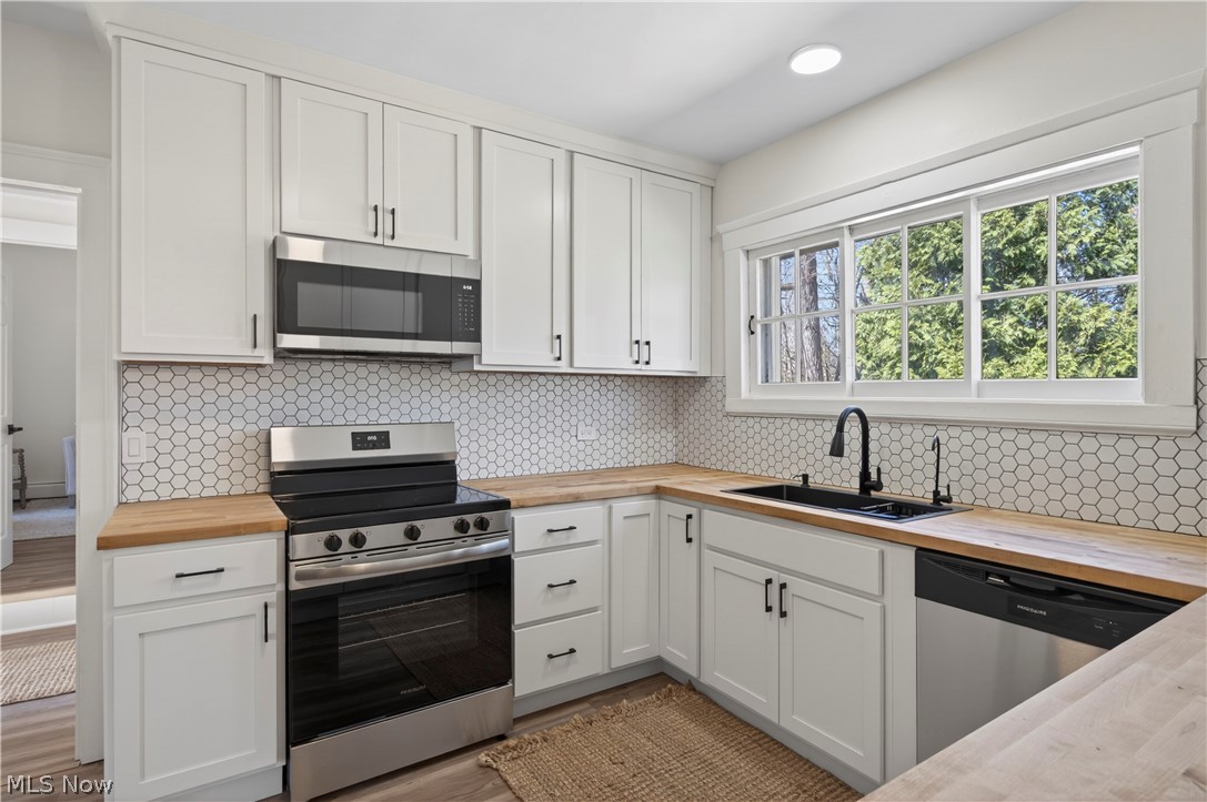 Russell 02 - Residential