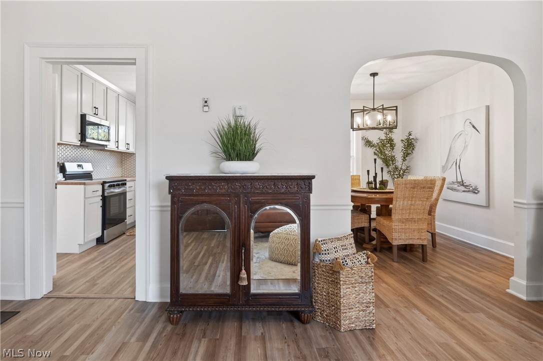 Russell 02 - Residential