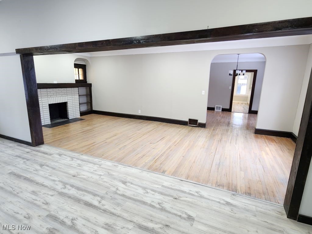 Independence 03 - Residential