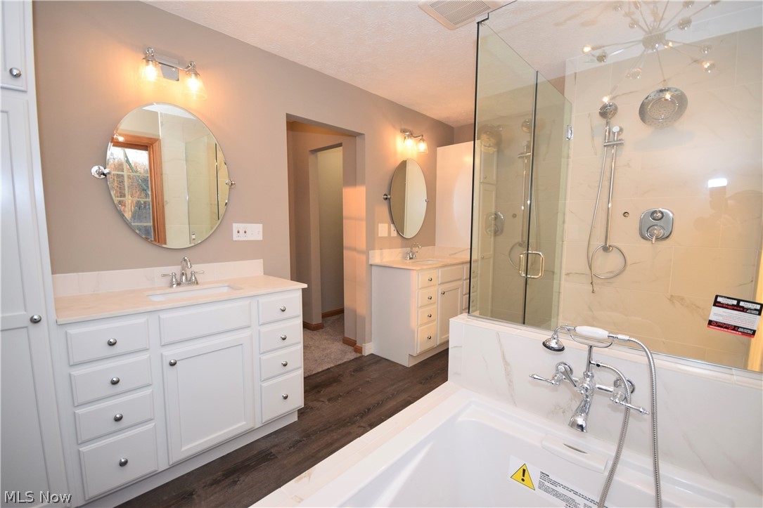 Chenoweth Country Club - Residential