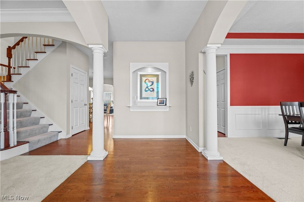 Photo of 502 Augusta Drive, Fairlawn, OH 44333 (MLS # 5211363)