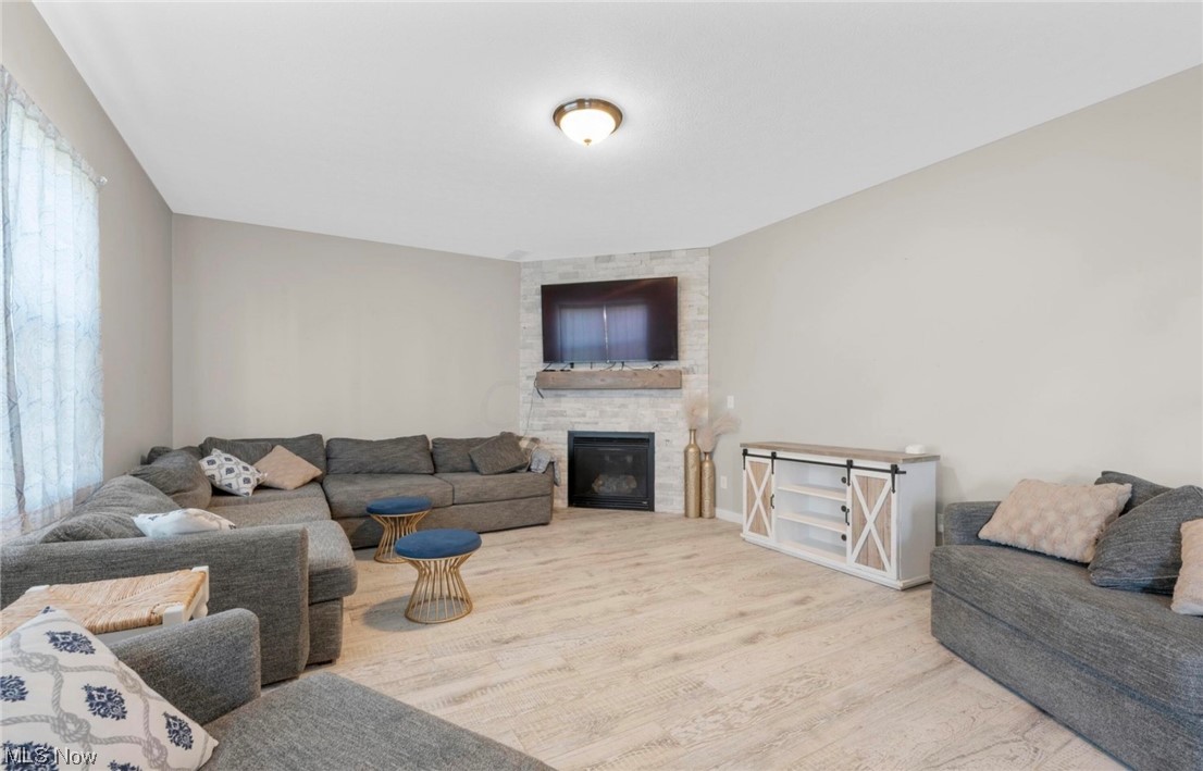 Villages/Sycamore Crk Sec 6 - Residential