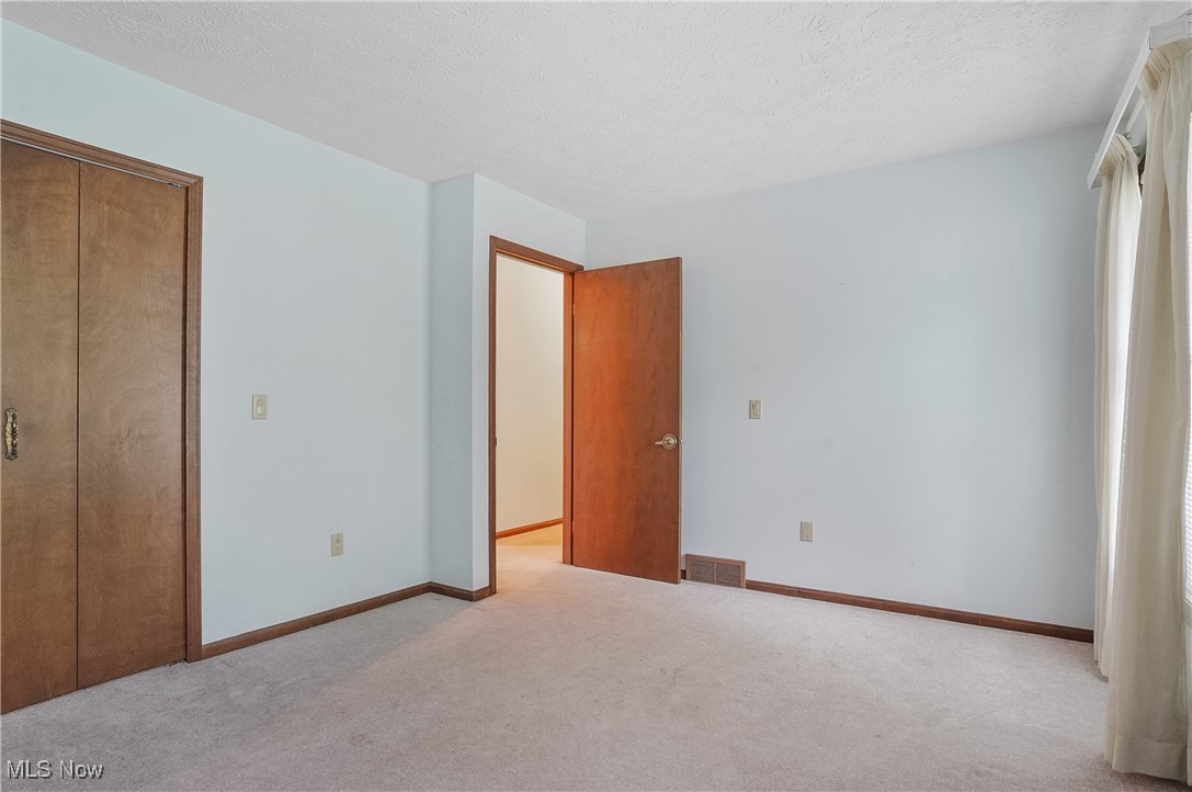 7193 Windsor Lane, Mentor, Ohio image 27