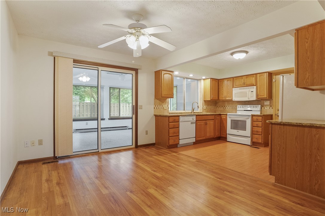 7193 Windsor Lane, Mentor, Ohio image 16