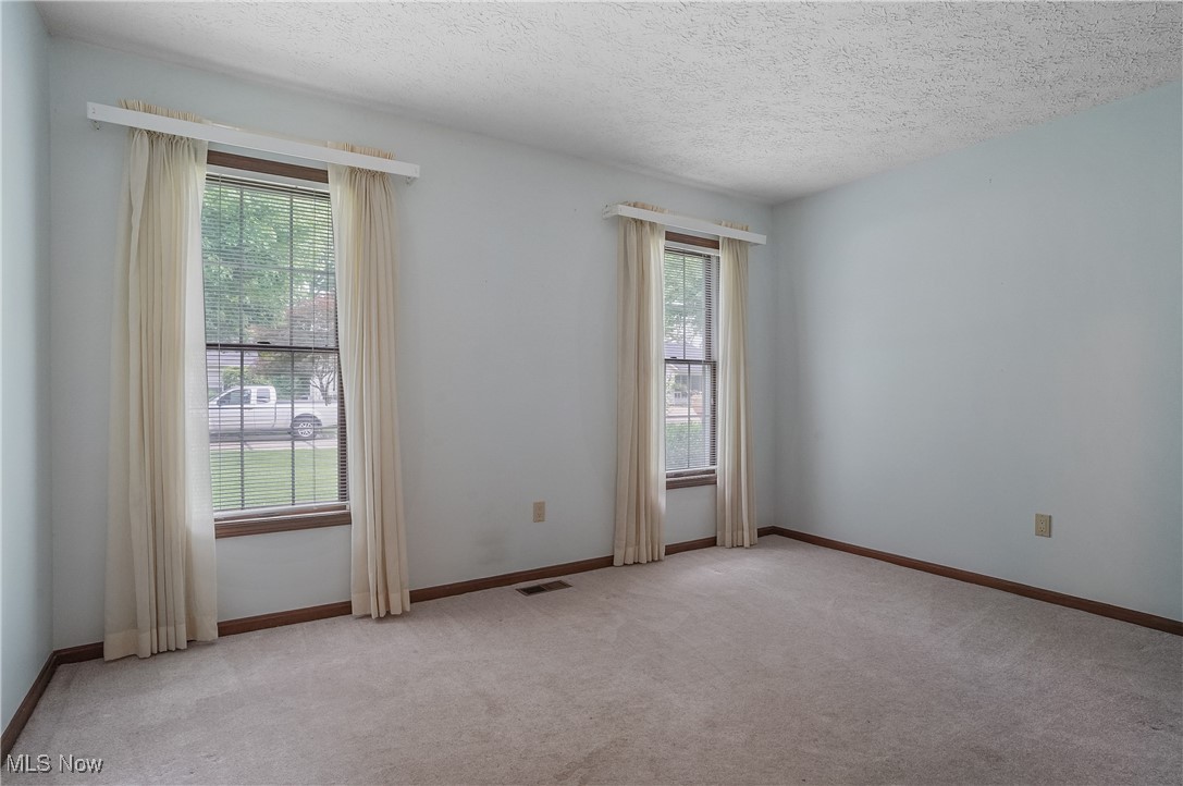 7193 Windsor Lane, Mentor, Ohio image 26
