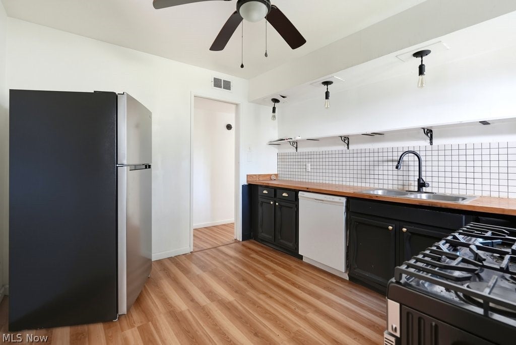 572 Hemlock Drive