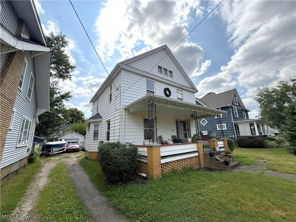 812 Clarendon Avenue NW