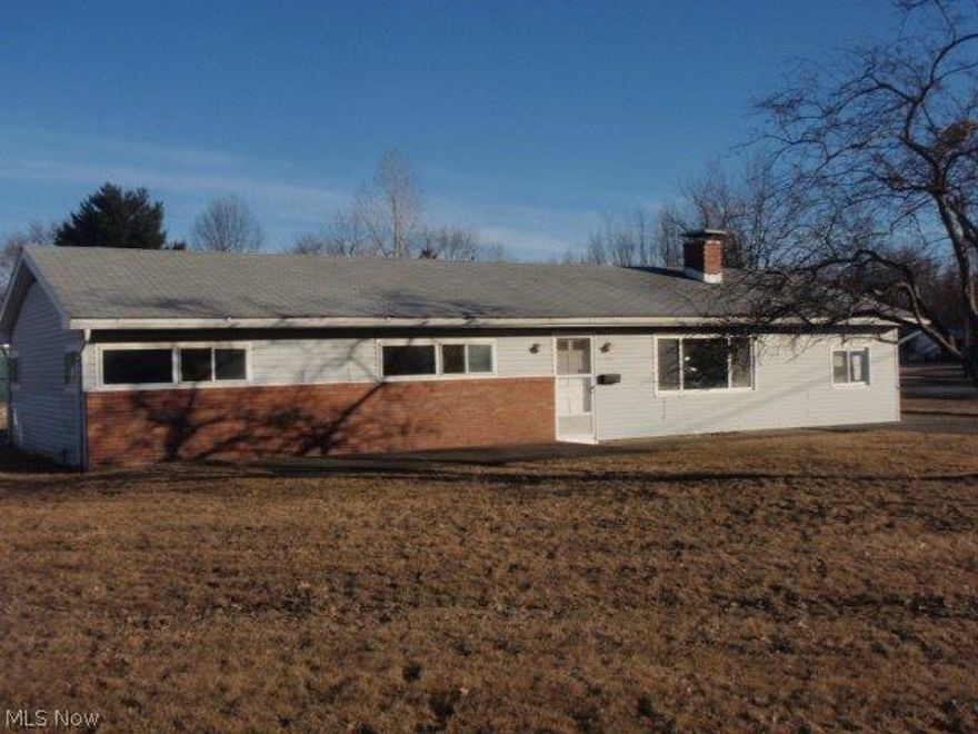 1 Floor Living at its Best, No Steps to Deal With. Live with Ease in This 4 BR Home Close to Shopping, Churches and Interstate. Must See This One! This is a Fannie Mae Homepath Property.