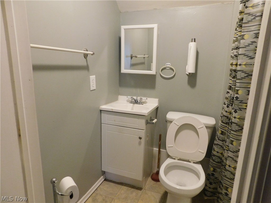 Connecticut Western Reserve - Residential