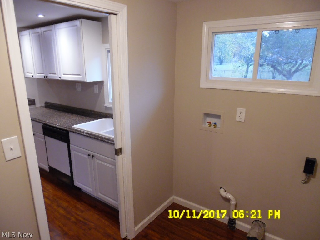 Valley Brook Vill - Residential
