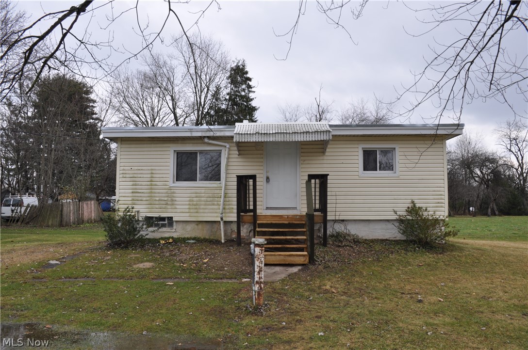 Cute and cozy two bedroom rental in Plain Township. Great location with access to huge adjacent property to play and have bon fires! $40 application fee per adult. Must pass background check and credit check. No pets, no smoking. $650 deposit