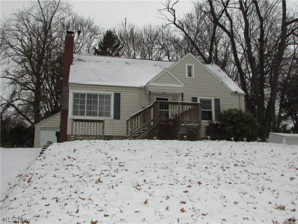 A wonderful 3 bedroom, 1.5 bath Cape Cod west of State Rd in Cuyahoga Falls. This home features a finished basement, large fenced yard, many updates, garage, and so much more.