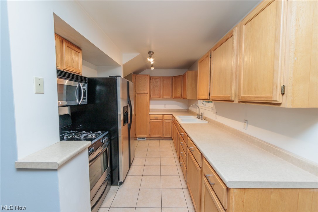 Akron Gardens - Residential