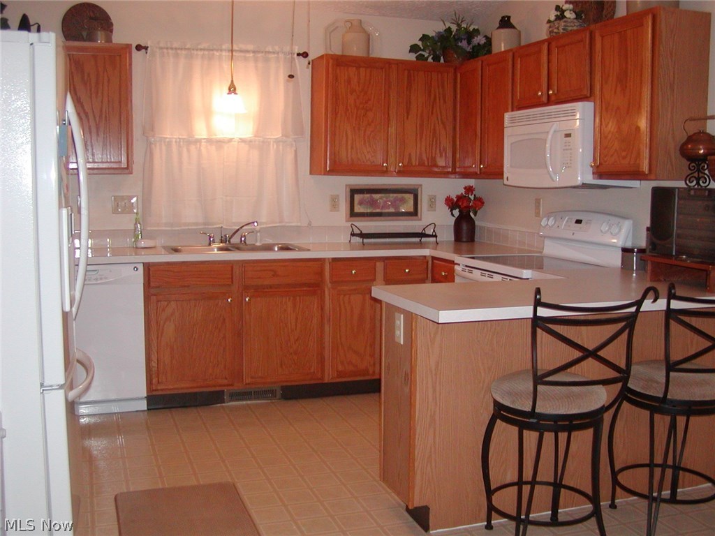 River Ridge Condominium - Residential