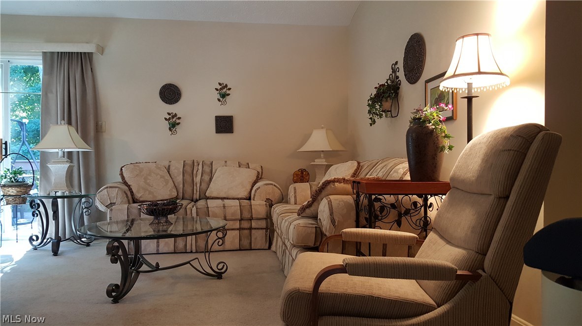 River Ridge Condominium - Residential