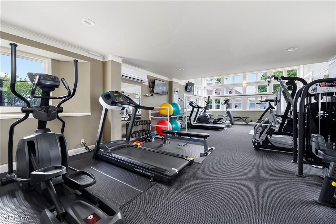 Marina Tower - Residential