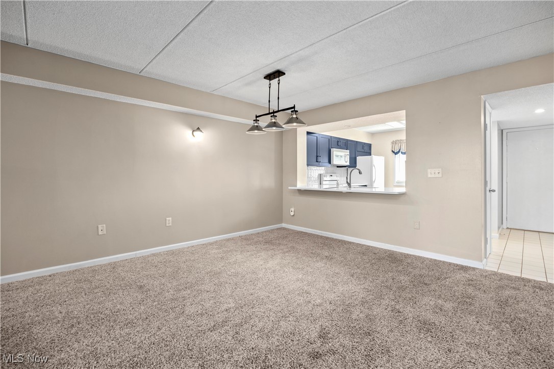 Marina Tower - Residential