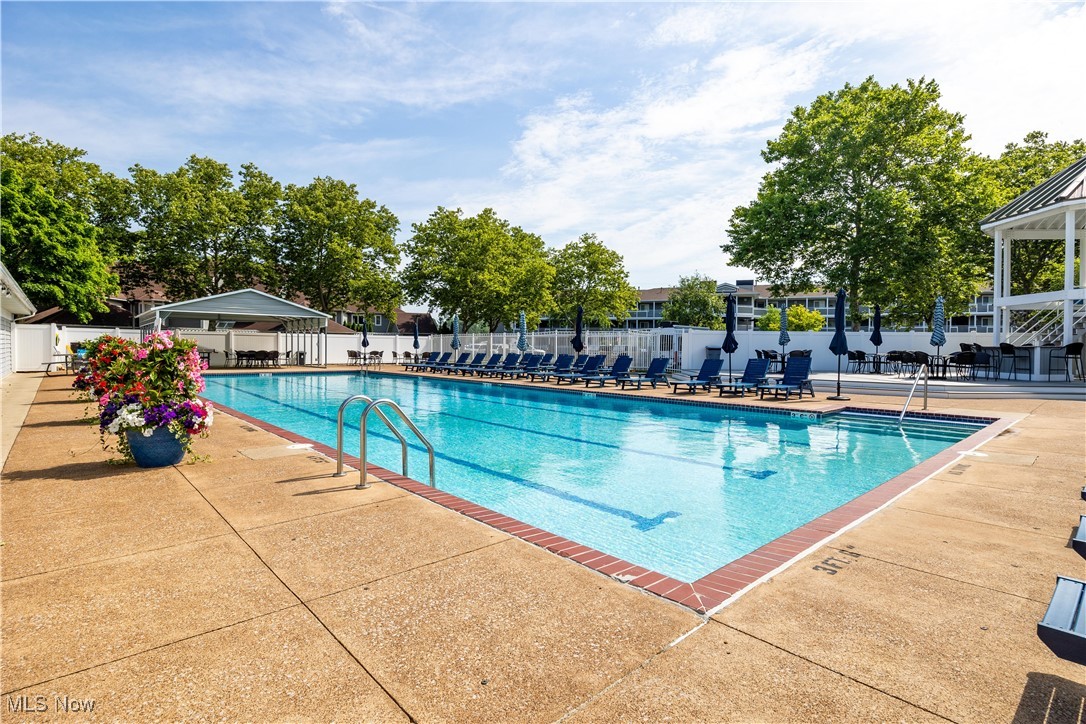 Marina Tower - Residential