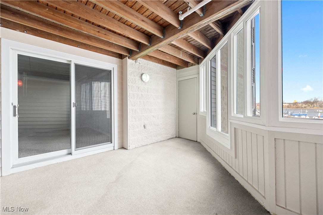 Marina Tower - Residential