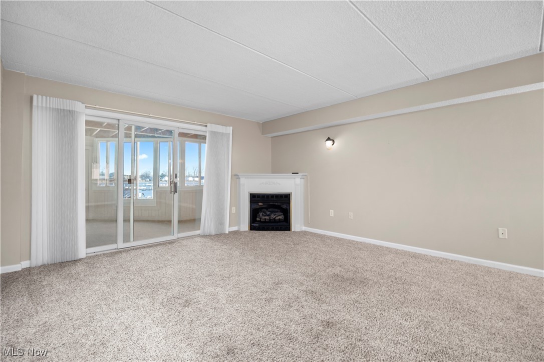 Marina Tower - Residential