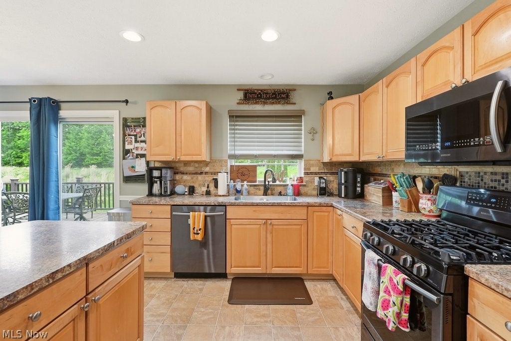 1223 Tinkers Green Drive