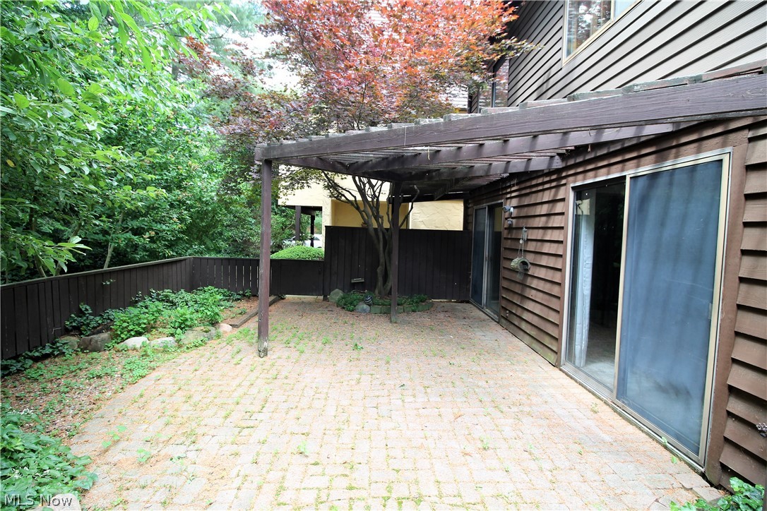 Hampton Woods - Residential