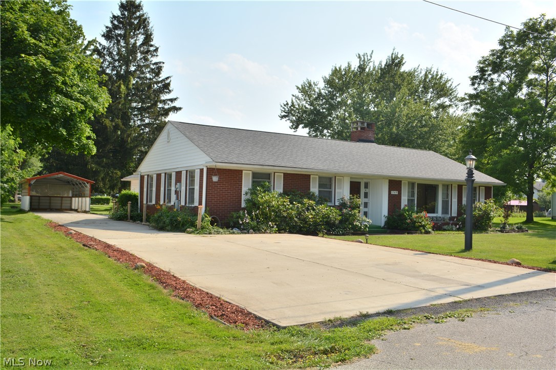 F A Rowe - Residential