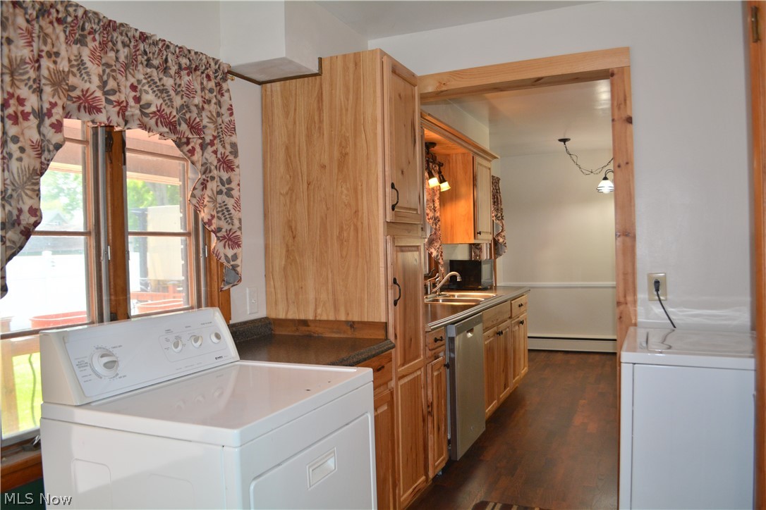 F A Rowe - Residential