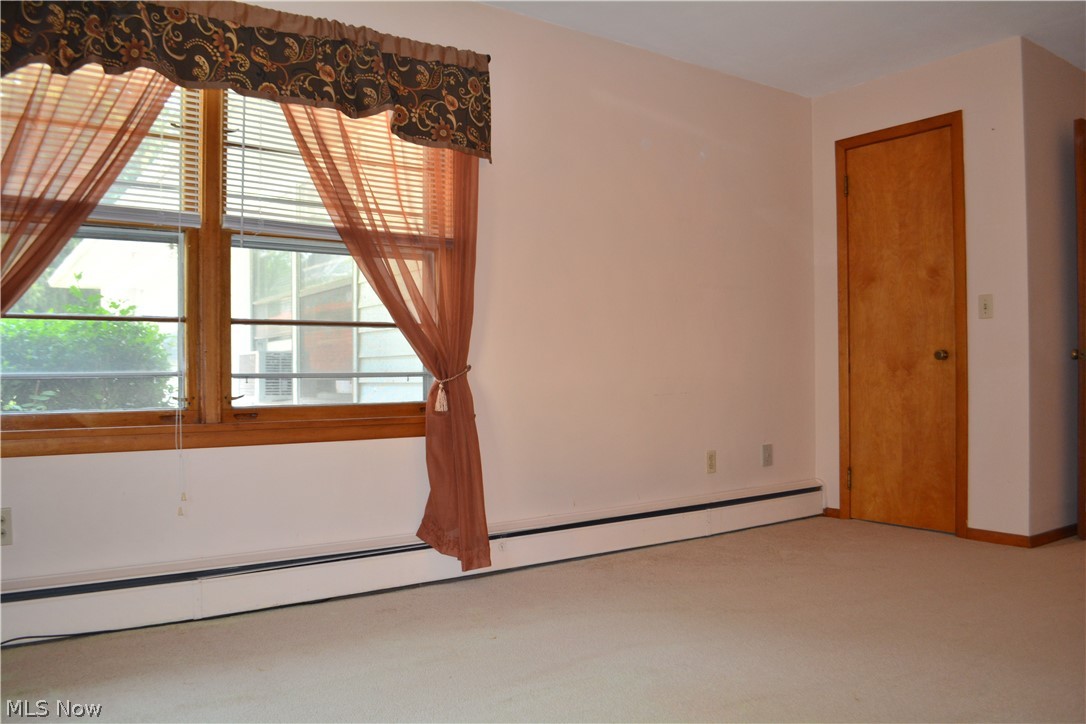 F A Rowe - Residential