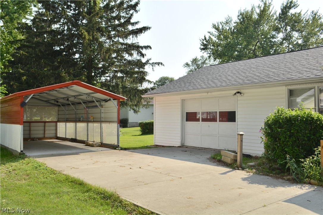 F A Rowe - Residential