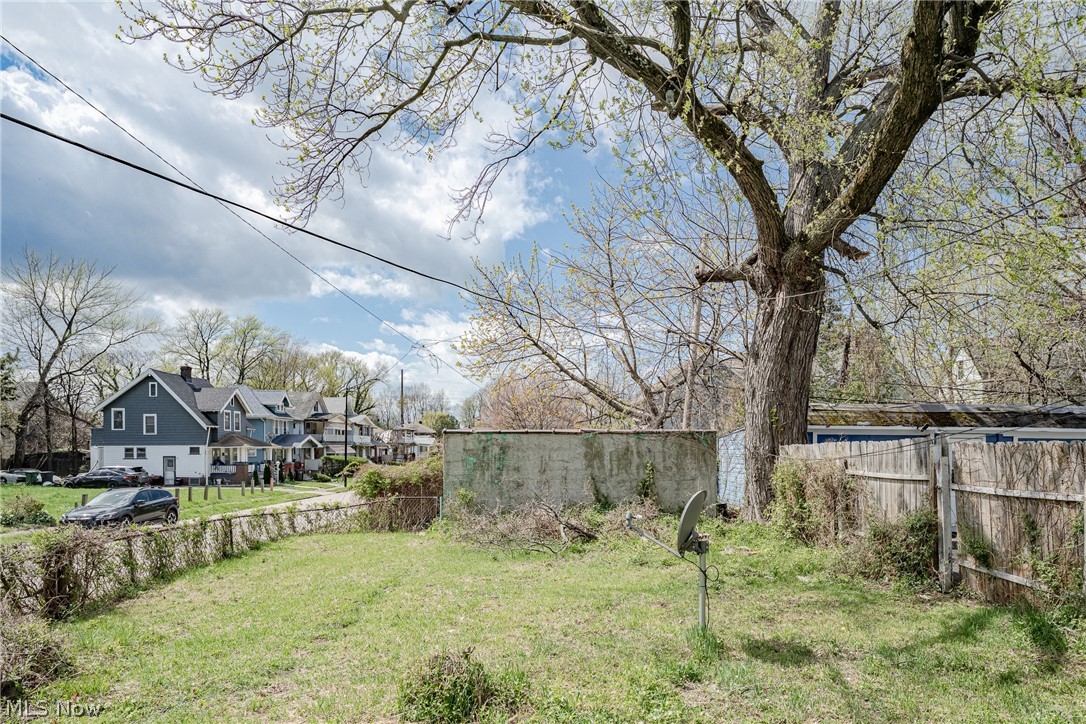 Berwald Stewart Companys East - Residential