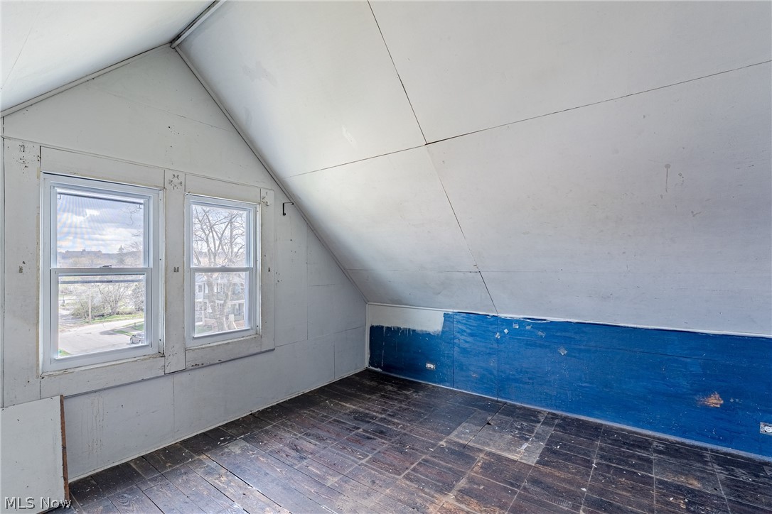 Berwald Stewart Companys East - Residential