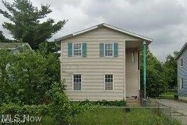 Attention investors or first-time homebuyers!
Bring this 5-bedroom, 2 full bath Colonial back to life. There is a bedroom & full bath on the 1st floor.
The remaining four bedrooms and full bath are upstairs.
Cash buyers only
