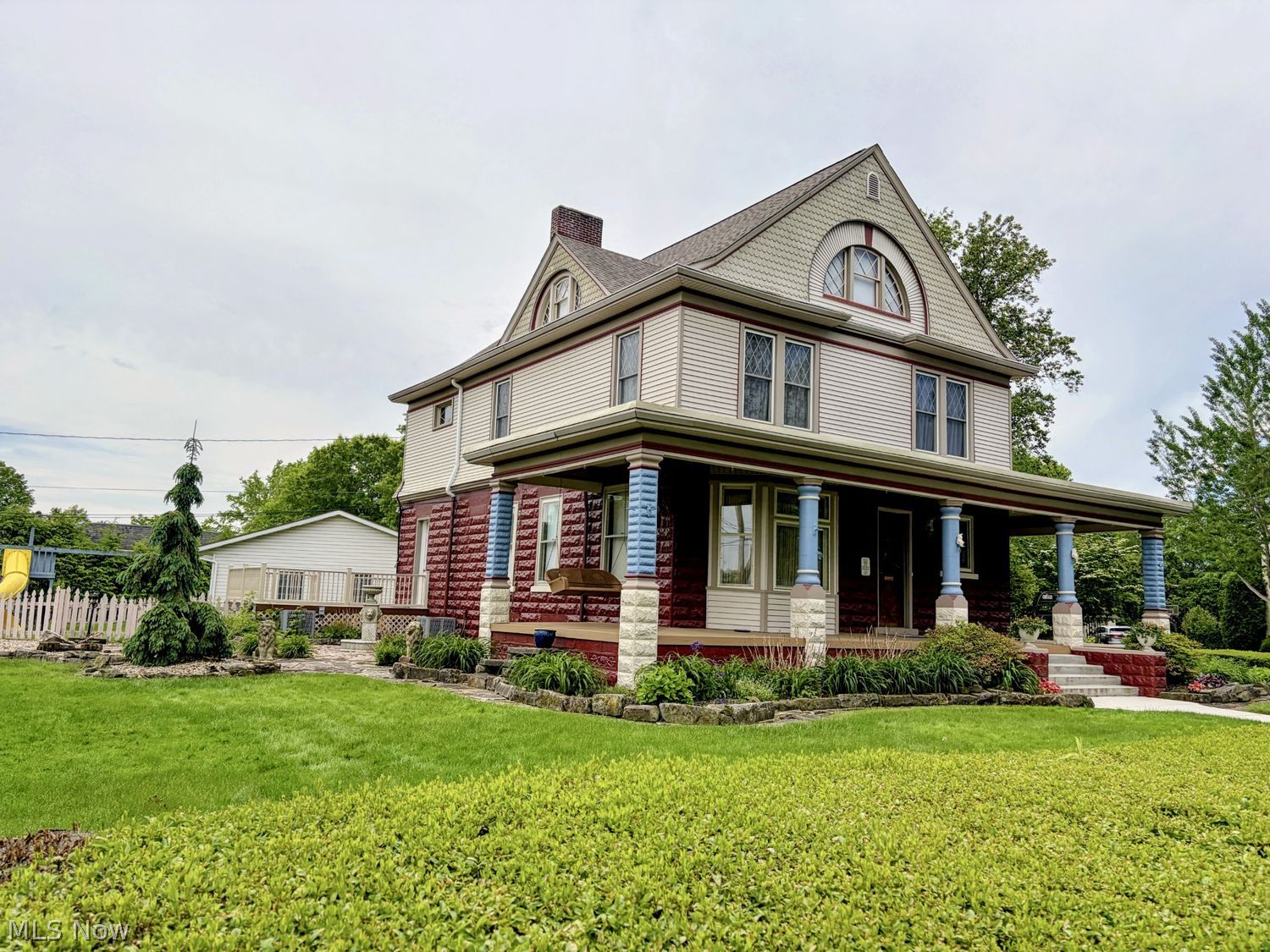 Photo 1 of 29 — 404 E Iron Avenue, Dover, OH 44622
