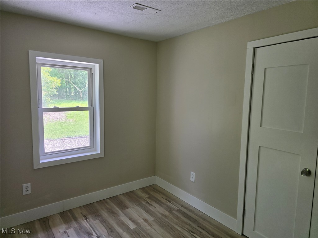 355 N Elm Avenue, Tallmadge, Ohio image 14