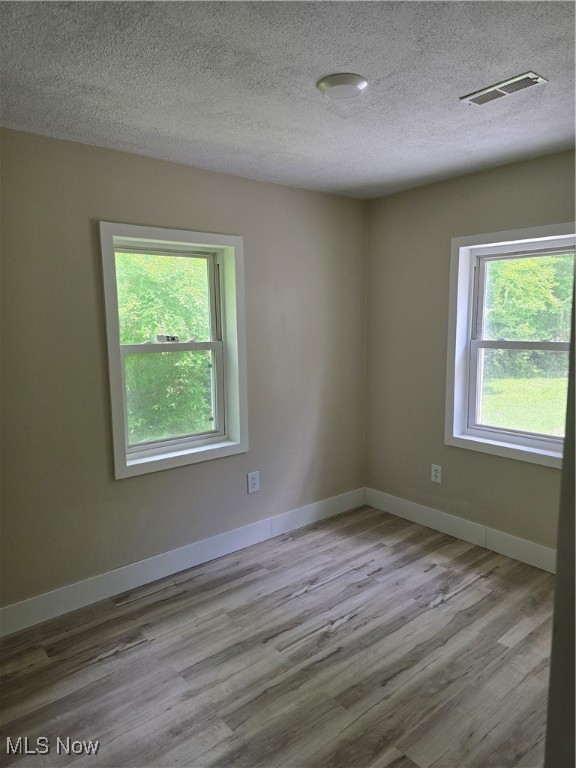355 N Elm Avenue, Tallmadge, Ohio image 13
