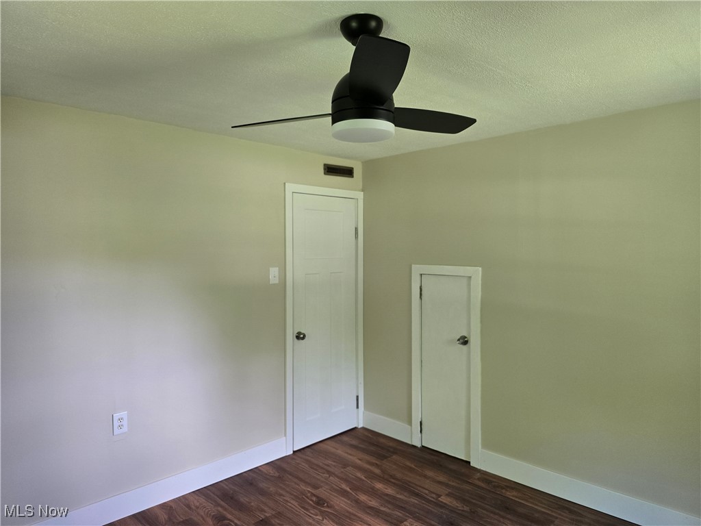 355 N Elm Avenue, Tallmadge, Ohio image 11