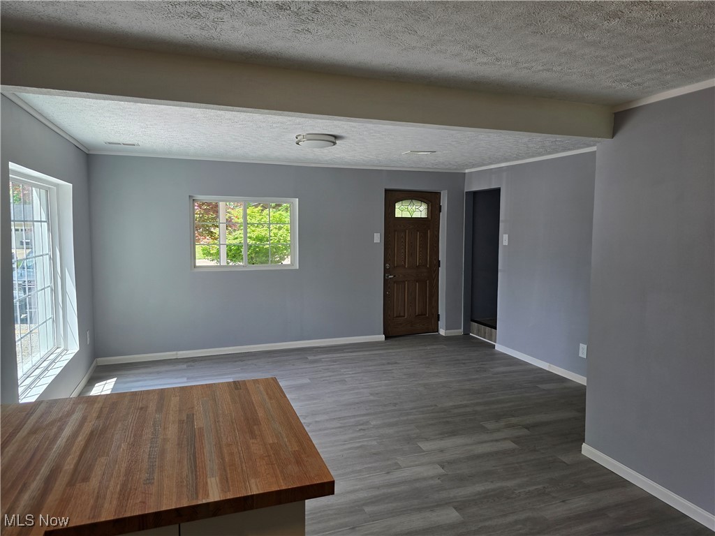 355 N Elm Avenue, Tallmadge, Ohio image 7