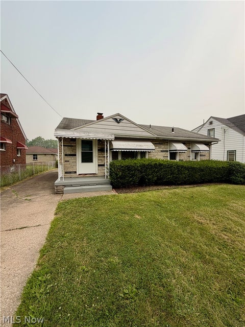 Homes For Rent - 1408 E Boston Avenue<br/> Mahoning County, Youngstown, OH 44502