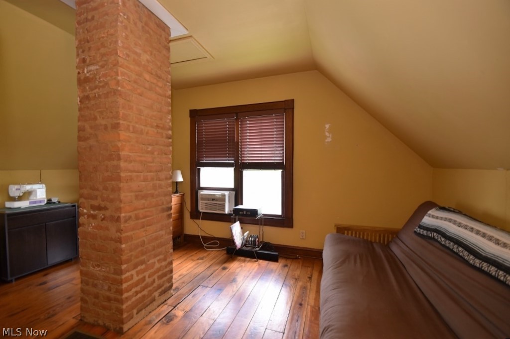 Advance Real Estate - Residential