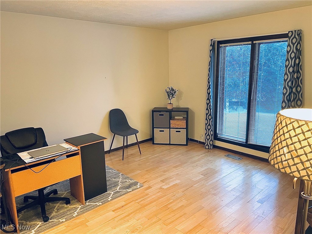 Eden Garden Condo - Residential