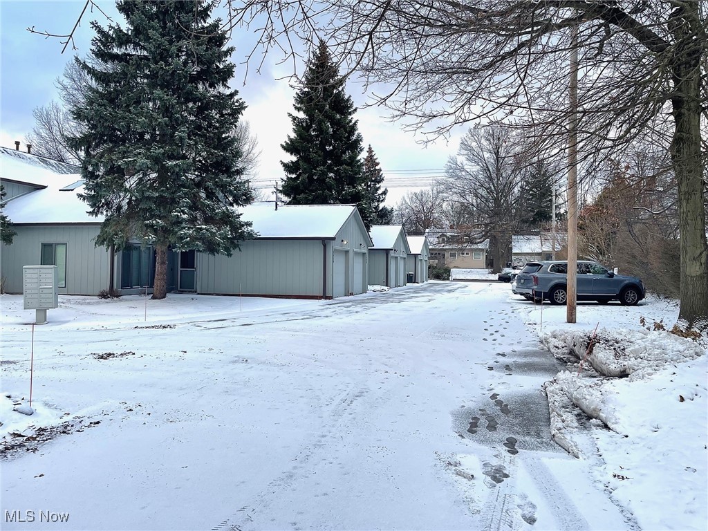 Eden Garden Condo - Residential