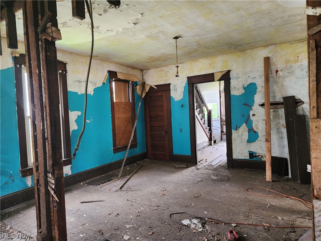 Nancy Browns Add - Residential