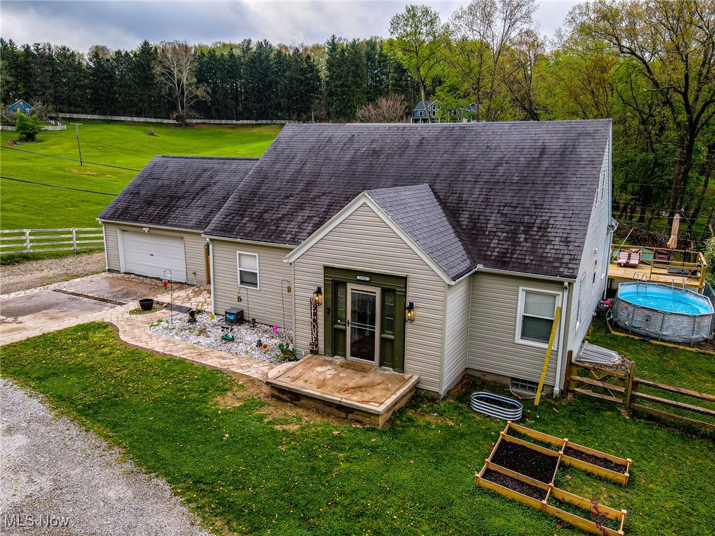 1741 Cambridge Road, Coshocton, Ohio image 1