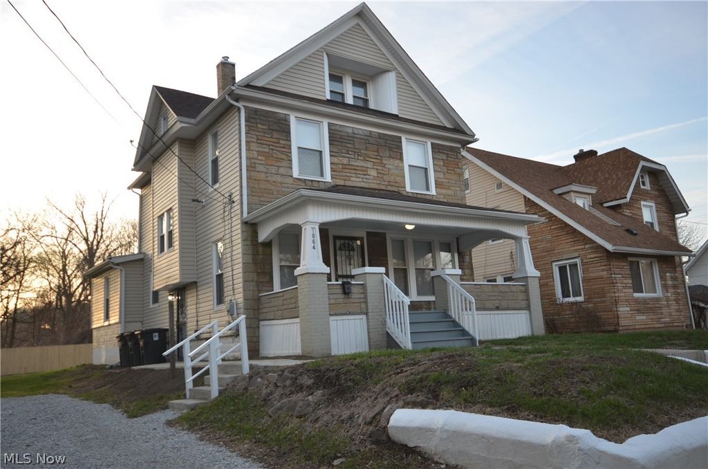 Photo of 1064 Lane Street, Akron, OH 44307 (MLS # 5196232)